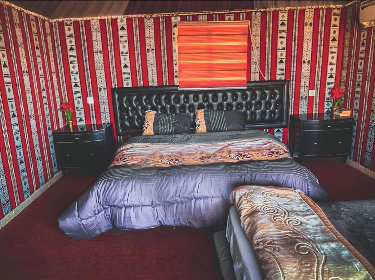 Rum Royal Flower Luxury Camp ワディ ・ラム エクステリア 写真