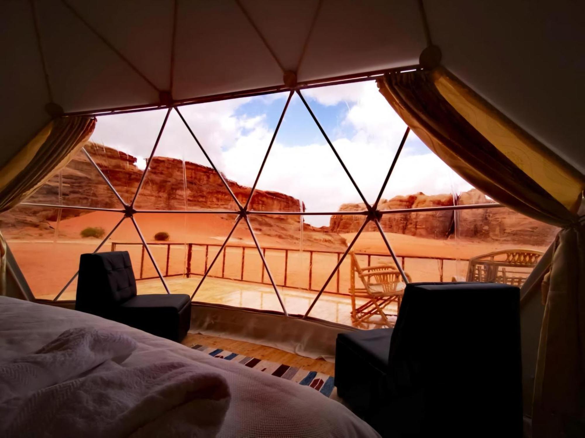 Rum Royal Flower Luxury Camp ワディ ・ラム エクステリア 写真