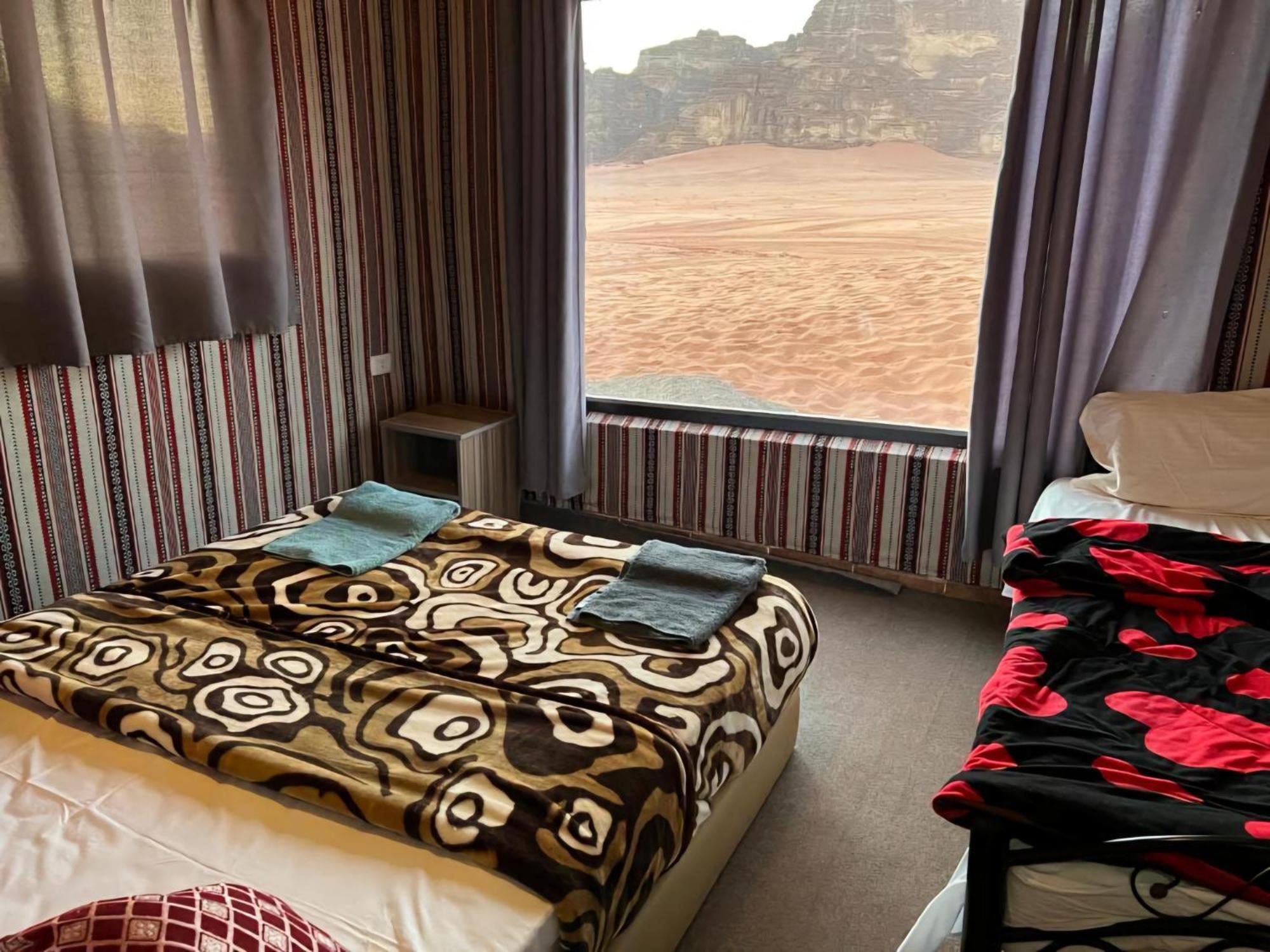 Rum Royal Flower Luxury Camp ワディ ・ラム エクステリア 写真